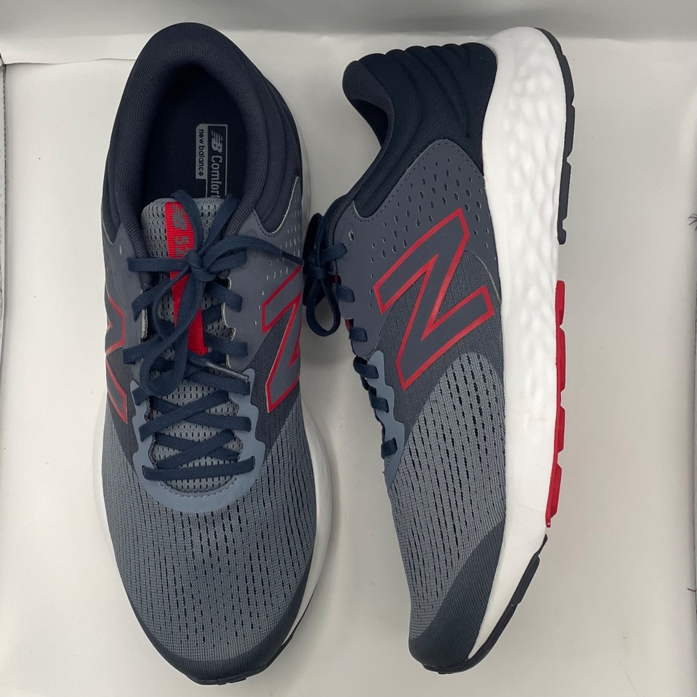 NEW BALANCE 520 men’s running athletic sneakers Size 13 comfortable - Picture 4 of 11
